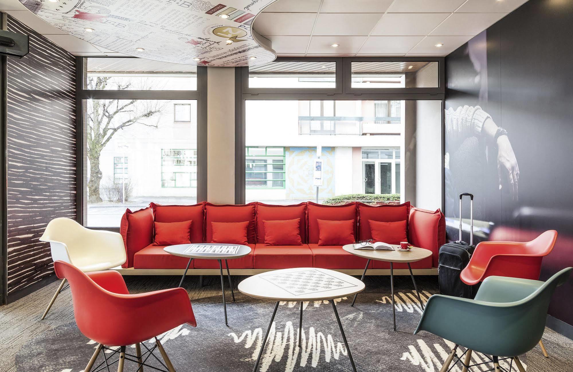 Готель Ibis Thonon Centre Екстер'єр фото
