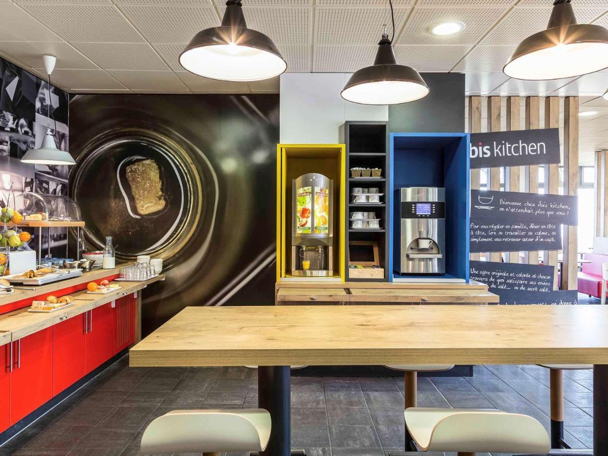 Готель Ibis Thonon Centre Екстер'єр фото